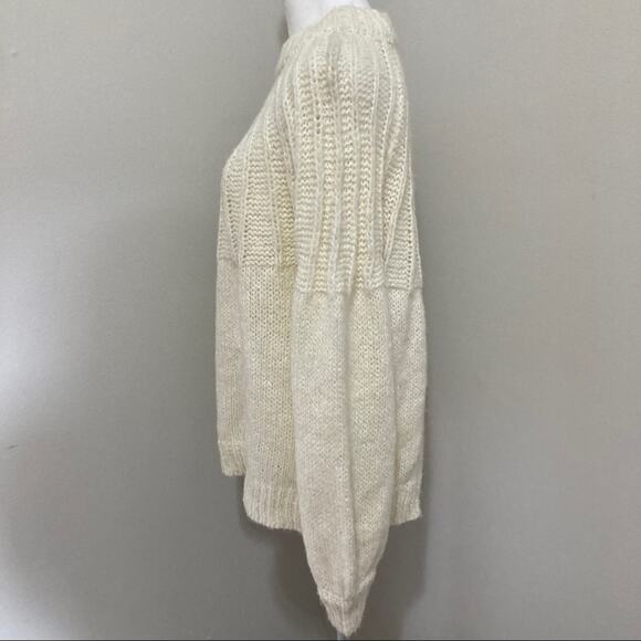 Laundry Winter White Chunky Knit Sweater size L NEW Crew neck - Picture 5 of 7